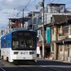 住宅街と阪堺電車