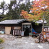 小淵沢の「仙人小屋」できのこさしみ定食。