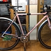 Bruno Tour 700cを、足車として使えるようにシングルスピードにしたりしました。