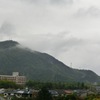 花散らしの雨。