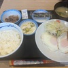 東京各地・松屋、ソーセージエッグW定食 ミニ牛皿で朝ごはん