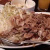 嵐で人気の広尾のカレーを食べてみました。ハワイにも広尾のカレーがあるんですけど、まずは本場で。