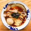 鰹出汁の醤油ラーメン（鰹そば 田ヶ久保）