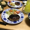 久々のハンバーグがうまい