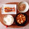 えび天、麻婆豆腐、納豆。