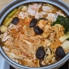 ピリ辛の湯気に癒される夜♪ 久々キムチ鍋でハイボール晩酌