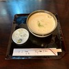 昭和の名建築で食べるとろろまみれの山かけそば | 神田まつや