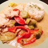 #318 Heavy summer days & green curry