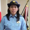 赤ちゃんを抱っこした女警官はどう思ったんだろう