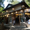 深大寺 緑の木々を見ながら蕎麦を食す