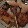  最初はナシ・チャンプル（Nasi Campur）から