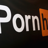 Pornhubは、そのサイトから違法コンテンツのほとんどを削除します