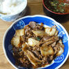 今日の食べ物　朝食に肉野菜炒め