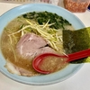 【今週のラーメン５３５０】◯つばき食堂（東京・小金井市貫井北町）ネギラーメン　〜痛快極まるラーショ系味の形式美！朝のネギラーメン！