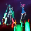 初音ミク日本ツアー公演で初音ミクと重音テトが共演した「メズマライザー」のライブ映像が、初音ミク公式より公開された