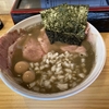 フタが外れちゃったのかと思うほどのニボシ量『煮干らーめん　紫乱』【横浜市・港南区・上大岡駅】