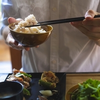 道枝駿佑×よにのちゃんねる【#455】ロケ地情報。新宿の定食屋『大人食堂』場所はどこ？注文グルメの値段は？予約方法まとめ