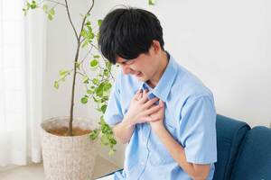 20代の狭心症が増えている？若年でも発症するケースの種類と症状を詳しく解説