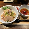 【今週のラーメン３９０３】 まぜそば専門店 シン・アジト （東京・御茶ノ水） まぜそば（味噌） ＋ 生ビール中　〜旨さと楽しさ！気軽に食えるハイセンスまぜそば！