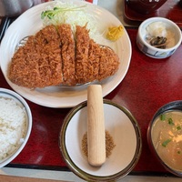 野菜買ってとんかつ食べました。