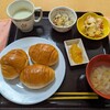 10/1(火)　おはようございます！昨日は、誕生日を祝って、多くの、方々から、ご挨拶や励ましの言葉をありがとうございました！おかげさまで、今朝も気持ちよく目覚めました。ありがとうございました。　ショートステイ、24日中、8日目になりますが、もうひと踏ん張りです。宜しくお願いします。ありがとうございました！