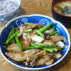 今日の食べ物　朝食に豚肉とニンニクの芽のオイスターソース炒め