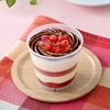 ファミリーマートから「いちごのティラミス」が新登場！いちごソース、ふわとろ食感のティラミスのスイーツ新商品です