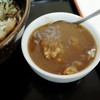 かけそば、春菊天、ちびカレー丼。藤沢「新月」