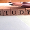 【警察官採用試験】筆記試験の勉強方法について。文系受験生、捨て科目はどうする？