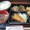 8月22日の海幸弁当650円は、赤魚の竜田揚げや、真鯛の松皮造り付き