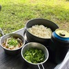 真夏のキャンプ飯は流水麺で決まり｜火を使わない簡単ランチ