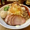 【今週のラーメン５４２０】東京味噌らーめん 鶉（東京・武蔵境）特製辛味噌まぜそば ＋ サッポロ赤星　〜味噌汁なし系旨し！ありそでなさそな意外性以上に完成度高い逸品！辛旨仕様も驚きの旨さ！