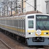 西武有楽町線開通40周年記念車両 - ヘッドマーク付 -