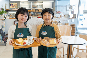 地元食材のシフォンケーキや日替わりランチ人気　妙高市複合施設内カフェ