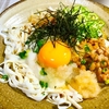 昼食 ぶっかけネバネバ冷やしうどん　夕食 ハラペーニョのカレーベーコン巻き・ランプフィッシュの油揚げカナッペ・アラカルト