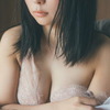 アンゴラ村長、変身メイクで「“強い女”に覚醒！」キラキラのアイシャドウ＆跳ね上げアイライン！