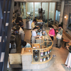 4階建のカフェバー「WOODBERRY COFFEE ROASTERY