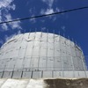 昭和レトロ：円形校舎解体中、川原石散策の日