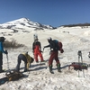 【鳥海山の七高山と新山】