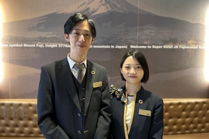 ホテル運営への挑戦から、居酒屋の夢を叶える。二人が歩む未来へのステップ