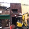 旧セキュリティーＵＰ跡地ビルの裏に建物が解体？