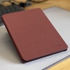 【レビュー】Kindle Paperwhite(第11世代)の純正レザーカバー：コルクとは一長一短