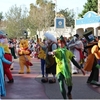 年越しWDW その12 マジックキングダム Mickey's Once Upon a Christmas Parade