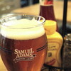 ●アトランタ空港「Ｓａｍuｅｌ　Adams」でBeer