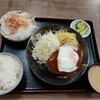 西川口の「あおき食堂」でハンバーグと目玉焼き定食を食べました🍳