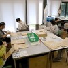 通信発送作業、三迫農園、コーラス隊の練習、ムラサキシキブ