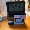 ダイソーで見つけた光る温湿度付デジタル時計
