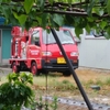 あぁ雨と梨畑と消防車