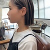 最近人気急上昇中の【ハイコントラスト アンブレラカラー】
