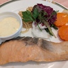 生鮭バター焼きと特製にんにくスープ